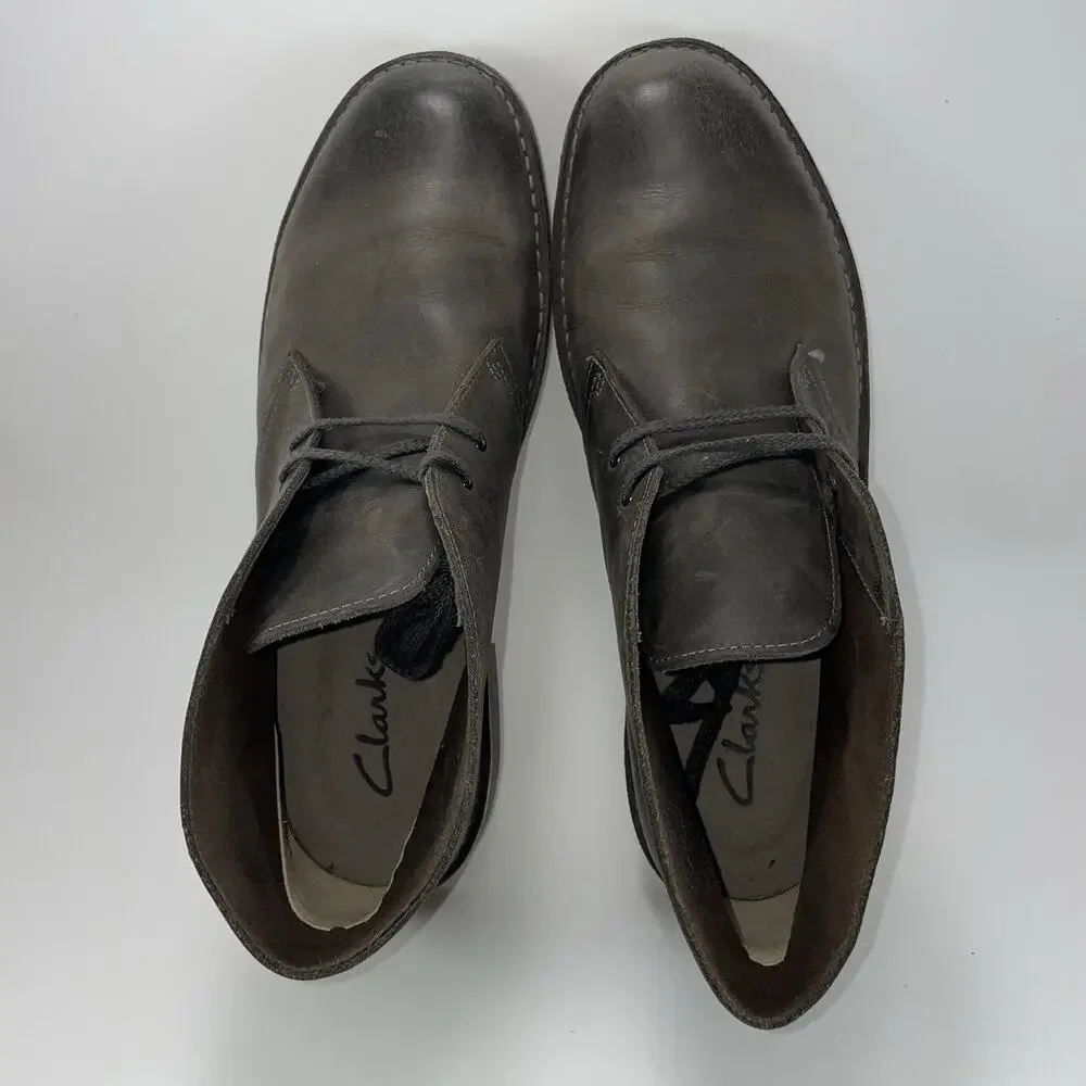 Clarks Bushacre 2 Gray Distressed Leather Chukka Boot Men's Size 11.5 Brown
